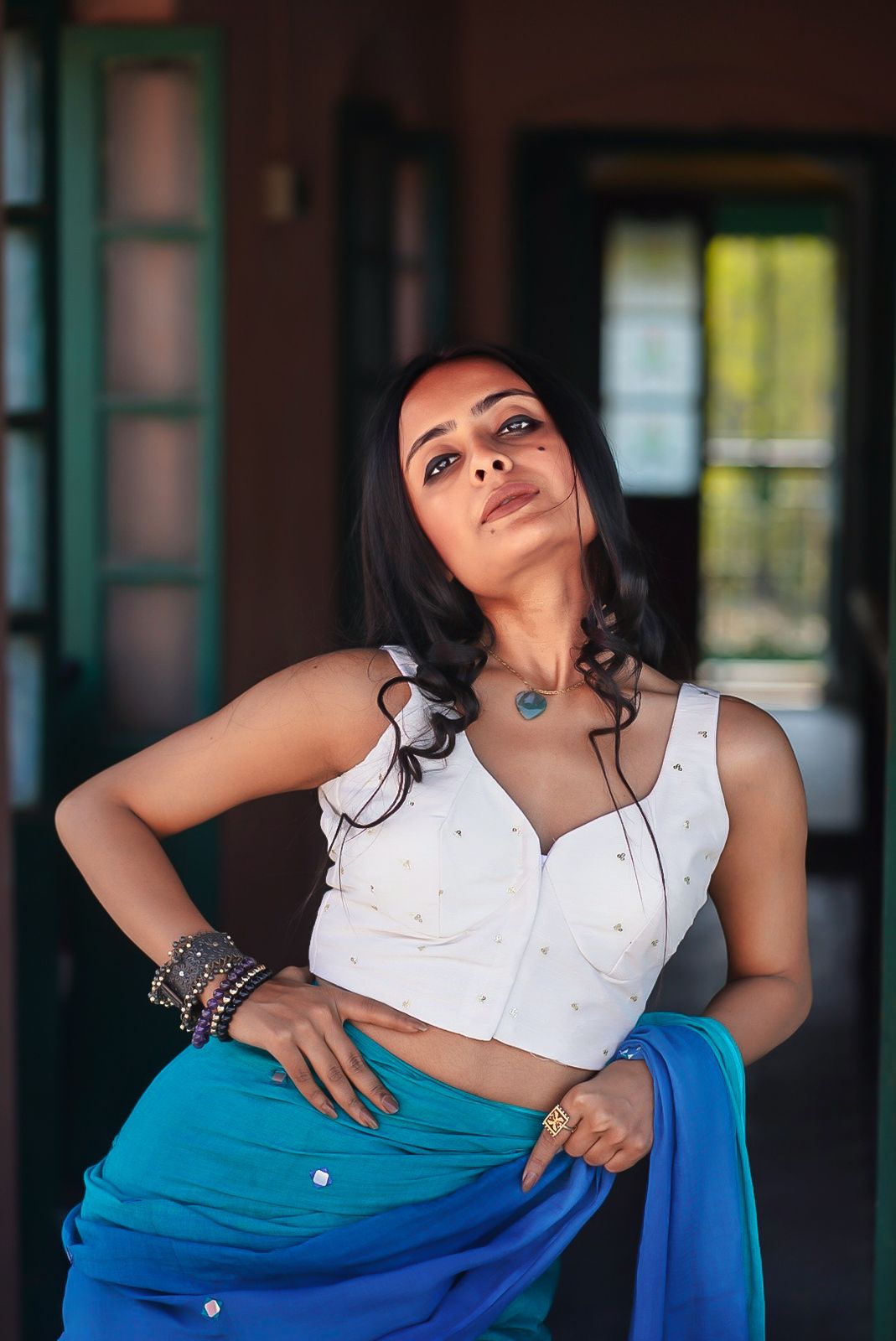 Sleeveless White - Main Image