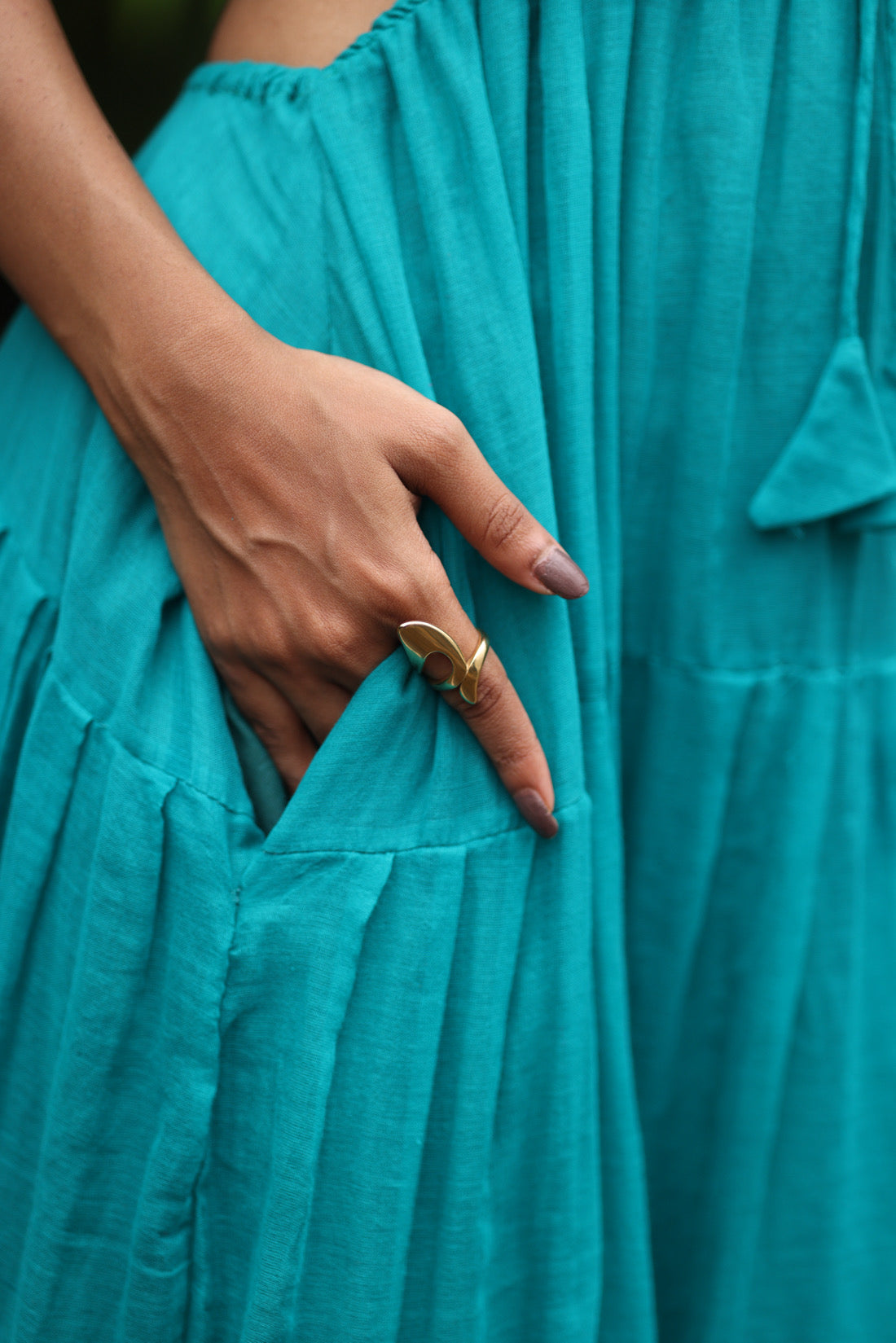 Backless Breeze In Firoza