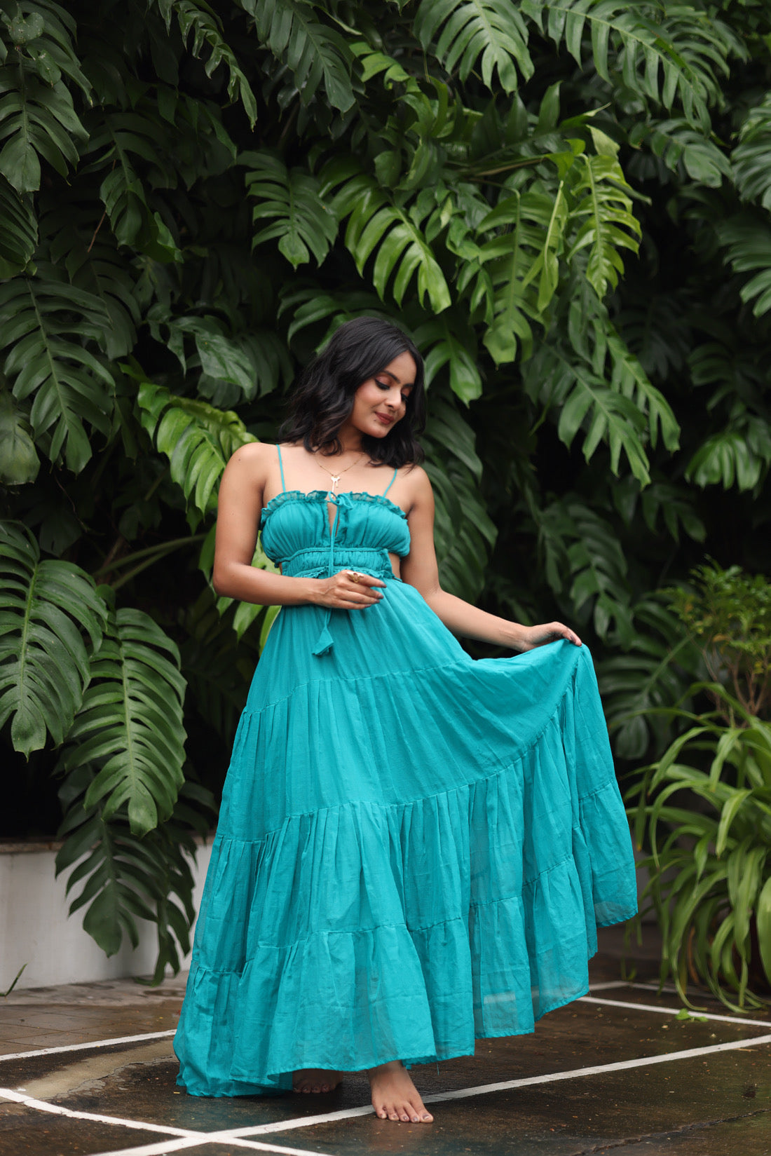 Backless Breeze In Firoza