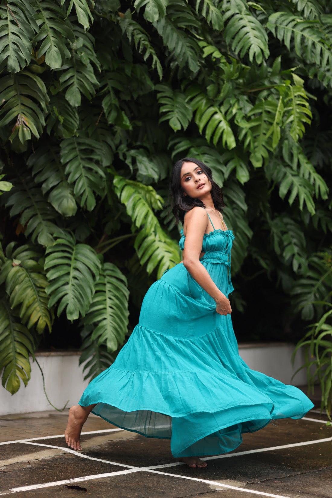 Backless Breeze In Firoza