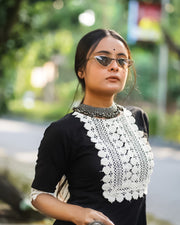 black white kurti iamge