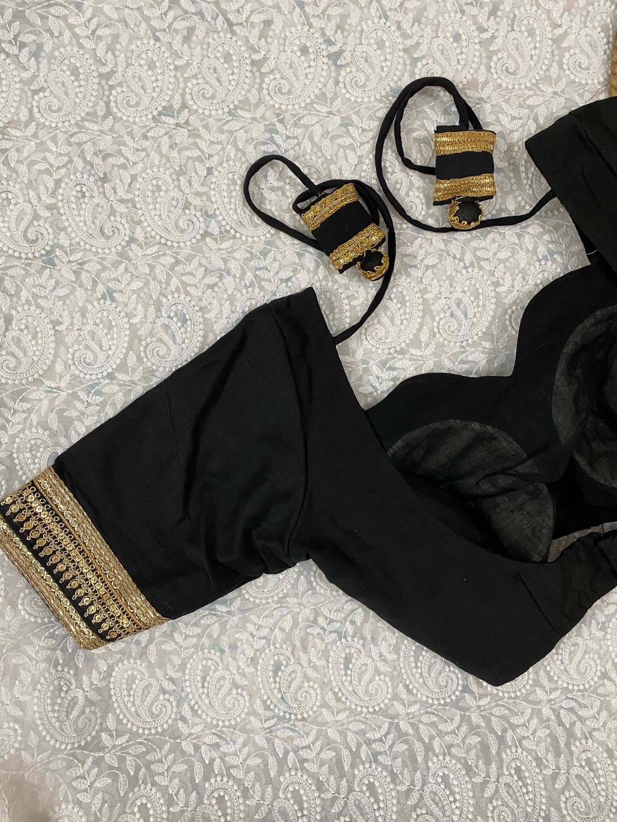 Tori Black Glass Sleeves