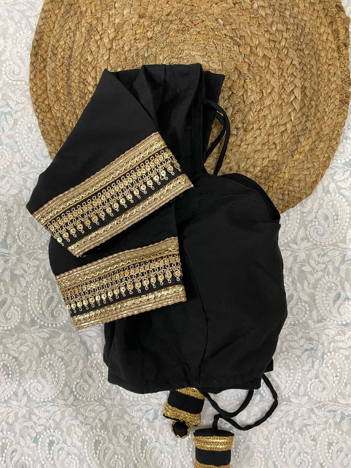 Tori Black Glass Sleeves